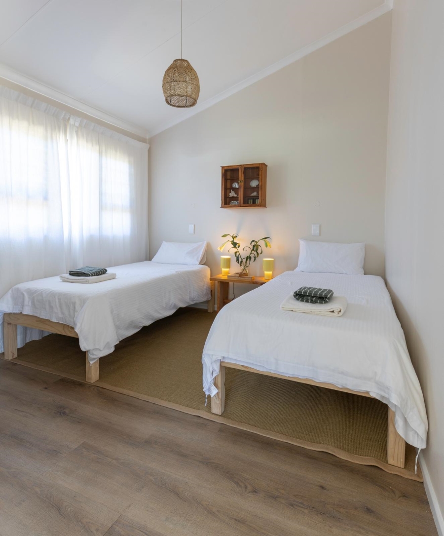 To Let 2 Bedroom Property for Rent in Fish Hoek Western Cape